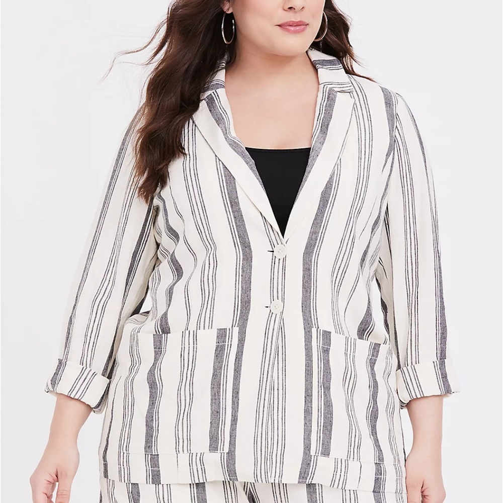TORRID CREAM & BLACK STRIPE LINEN BLAZER